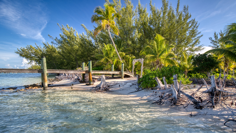 Green-Turtle-Cay-Bahamas